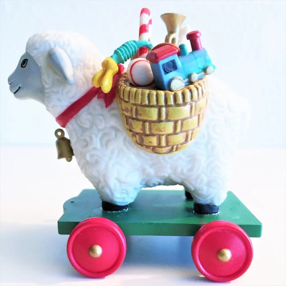 Christmas PULL TOY Ornament - on Rolling Wheels